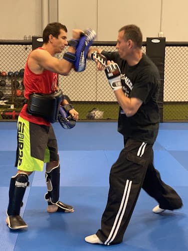 Sor. Ploenjit Muay Thai - Muay Thai Gym