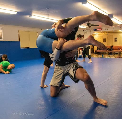 Behring Jiu Jitsu NY & Shinobi MMA - Muay Thai Gym