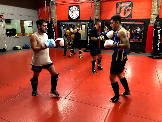 Jai Su Muay Thai Kickboxing - Muay Thai Gym