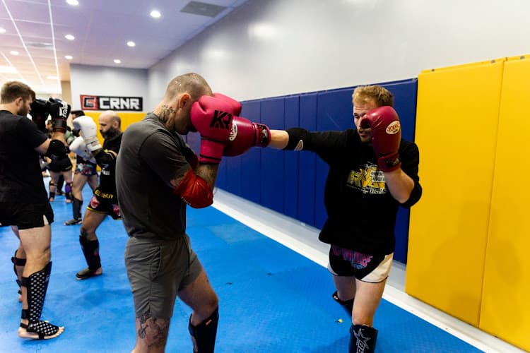 10 Kicks Muay Thai - Muay Thai Gym