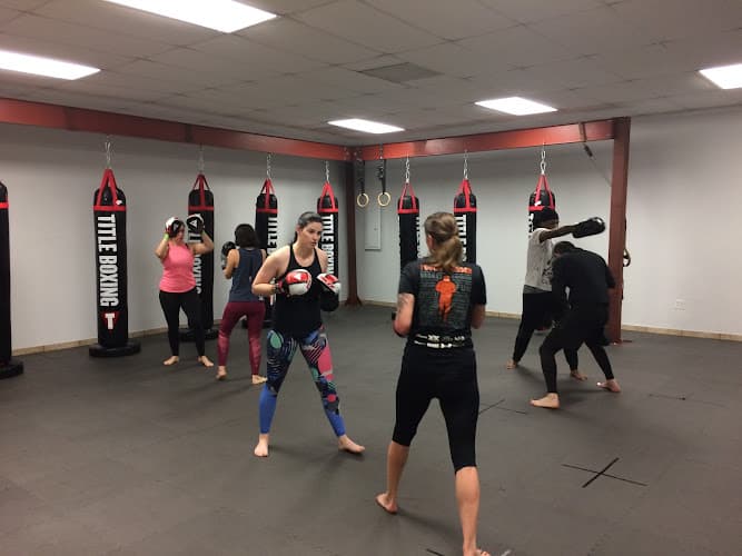 Rise Kickbox - Muay Thai Gym