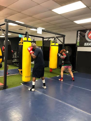 Absolute Boxing & Personal Training - Kickboxing Fitness - Muay Thai Gym