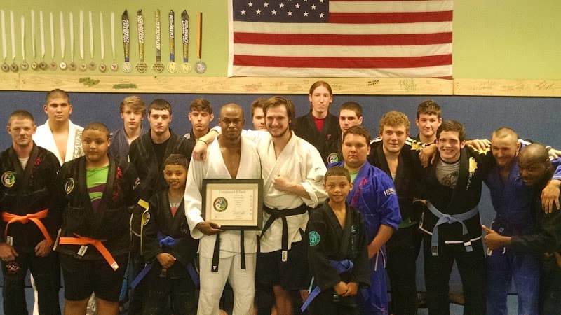 Toe2Toe Martial Arts & Self Defense Training - Muay Thai Gym
