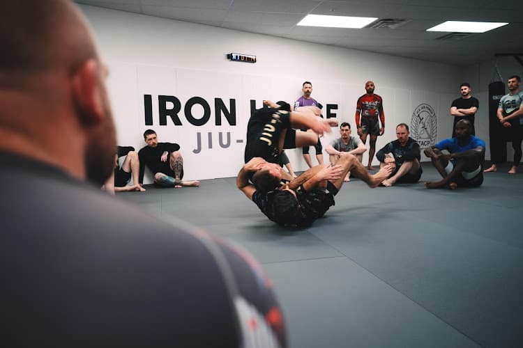 Iron Horse Brazilian Jiu Jitsu - Muay Thai Gym