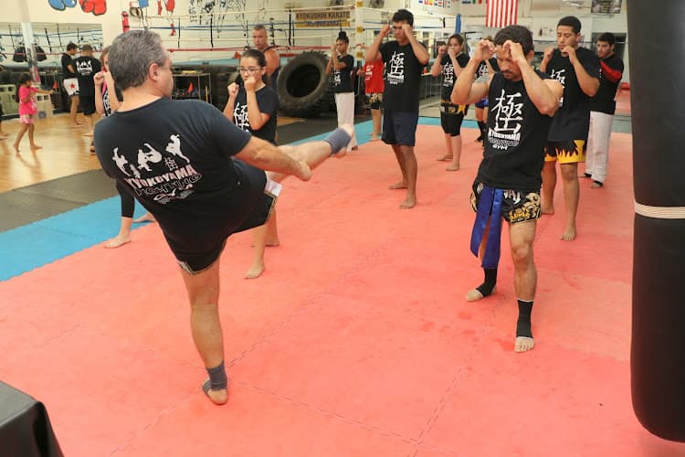 US Kyokushin Karate Fighting Gym - Muay Thai Gym