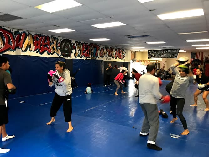 Team Dumdumaya - Muay Thai Gym