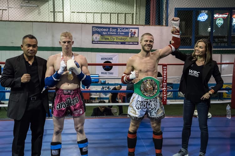 Mongkol Muay Thai Fight Gear Shop - Muay Thai Gym