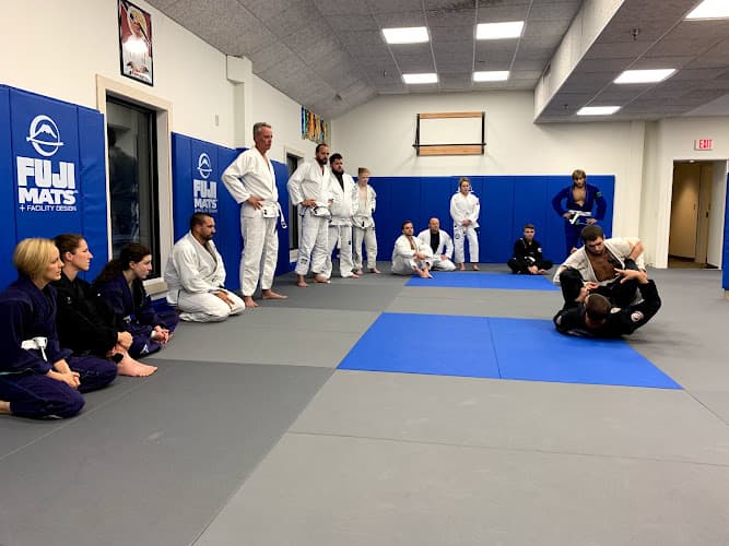 Triangle Academy of Jiu-Jitsu - Muay Thai Gym